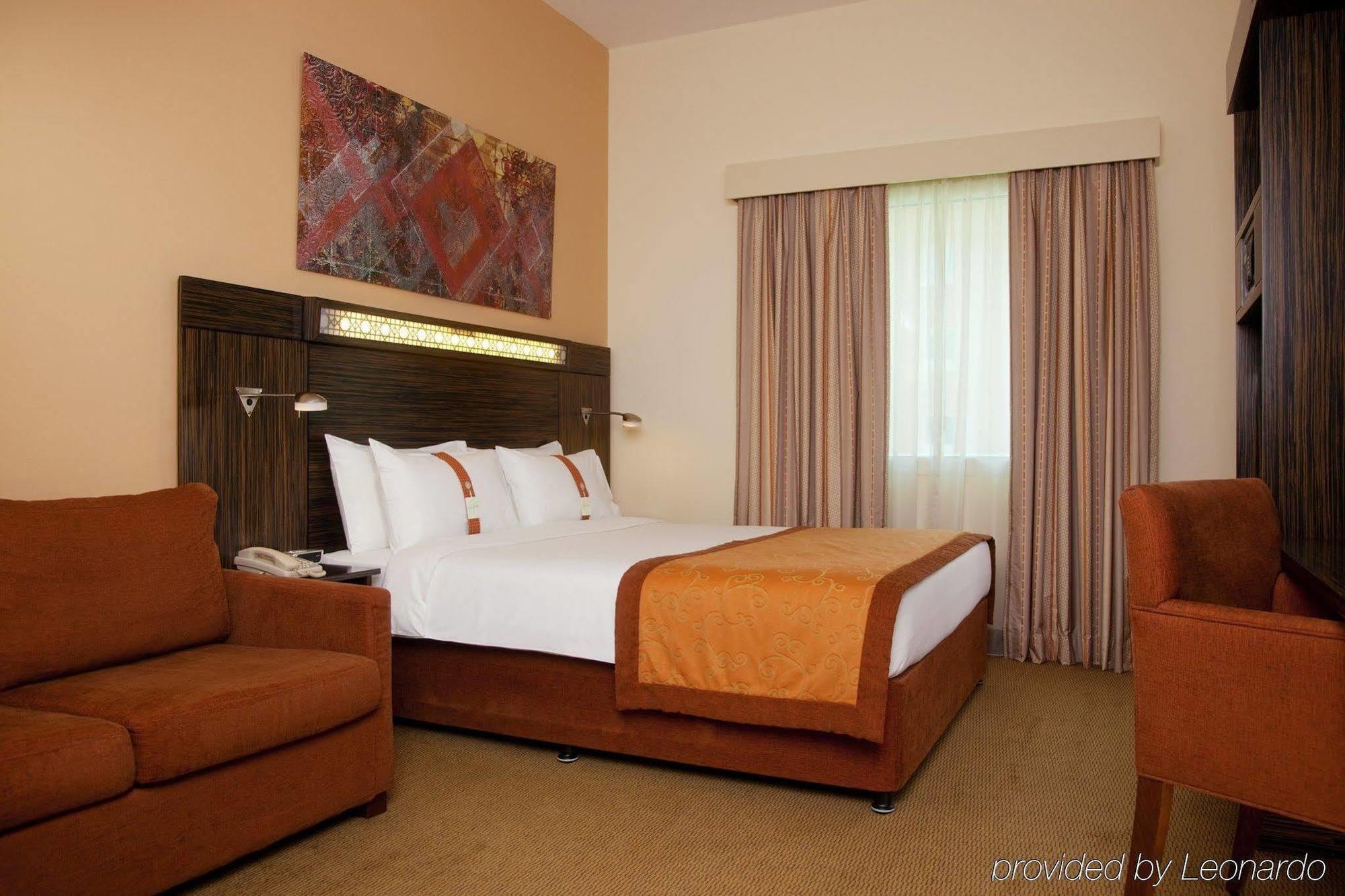 Holiday Inn Express Dubai Internet City, An Ihg Hotel Habitación foto